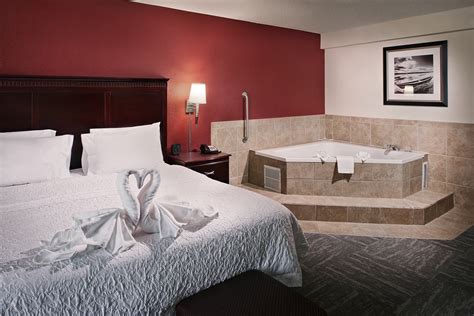 THE BEST Tennessee Hotels with Jacuzzi in Room ️ 2024