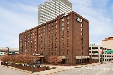 Days Inn by Wyndham Baltimore Inner Harbor | Baltimore, MD Hotels