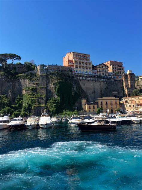 Blue grotto from Sorrento – Sorrento by boat