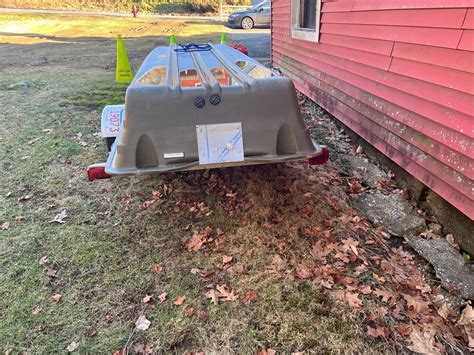 Good used jon boat with swivel seats $900 in Athol, MA - Jon Boat For Sale