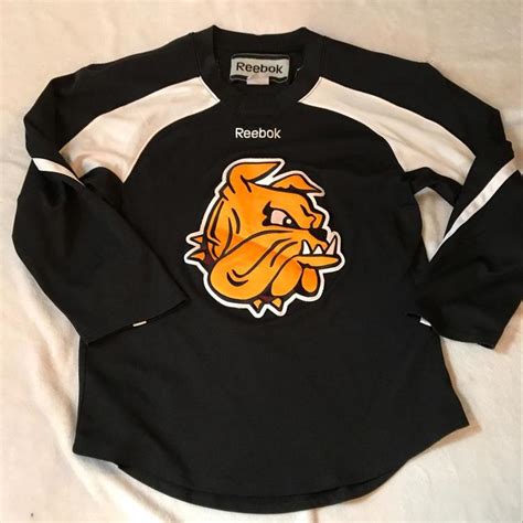 Reebok University Of Minnesota Duluth Practice Size Medium NCAA Returns ...