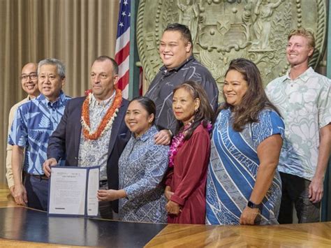 Hawaii Governor Signs Tax Relief And Budget Bills - Honolulu Civil Beat