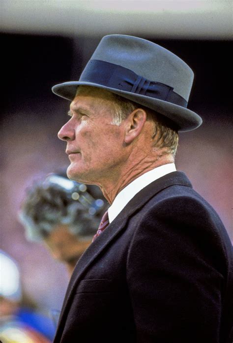 History Of The NFL In 95 Objects: Cowboys Coach Tom Landry's Fedora Sports Illustrated | atelier ...