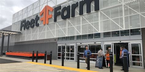 Fleet Farm Opens First South Dakota Store | Lloyd Companies