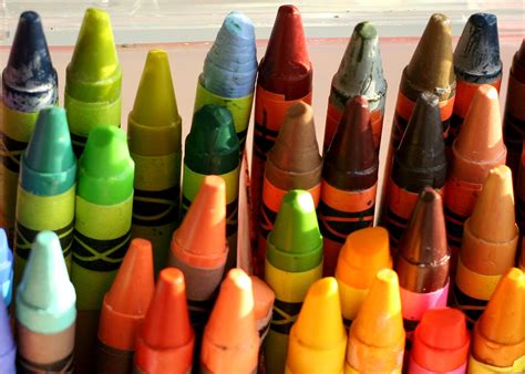 Crayons | Many well-loved crayons await their next use. | John Morgan | Flickr
