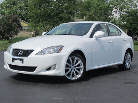 2007 Lexus IS 250 - Information and photos - MOMENTcar