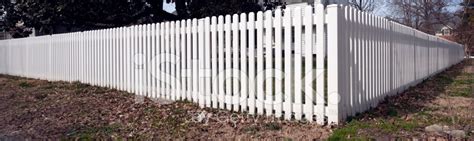 White Plastic Picket Fence stock photos - FreeImages.com