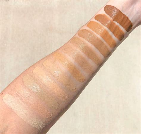 New Launch: It Cosmetics CC Cream Oil-Free Matte With Swatches of Every Shade - alittlebitetc