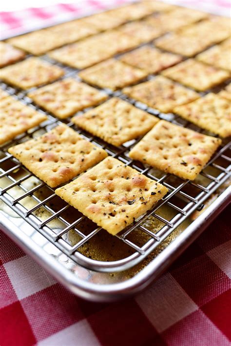 Seasoned Buttery Crackers | Recipe | Food network recipes, Cracker recipes, Seasoned crackers