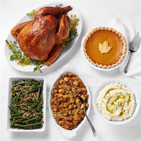 10 Thanksgiving Dinner Delivery Options for 2022 | Taste of Home