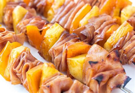 Hawaiian Ham and Pineapple Skewers - SavvyMom