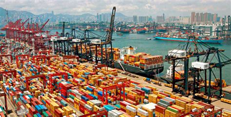 Shanghai port poised to set new container record in 2016 - Ships & Ports