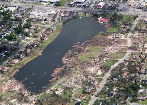 Tuscaloosa, AL - Stunning Aerial Images Of Alabama Tornado Catastrophe