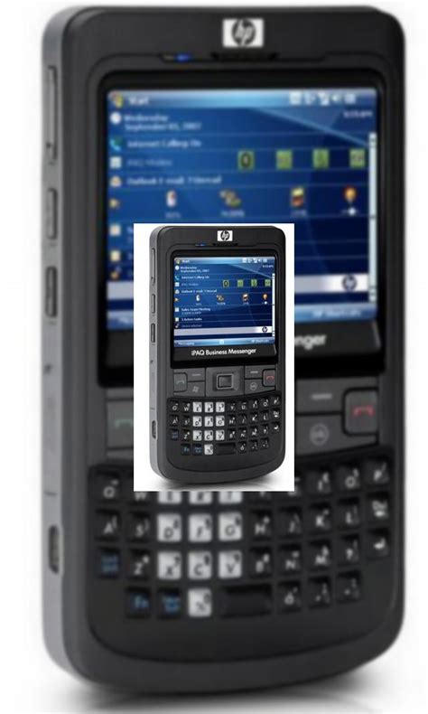 Smartphone-ul HP iPAQ 910 acum disponibil