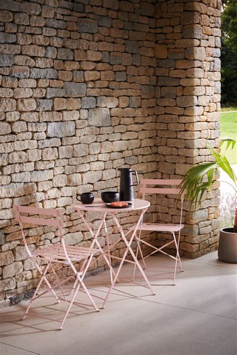 Habitat Garden Furniture For SS19 Is An Instagram Lover's Dream