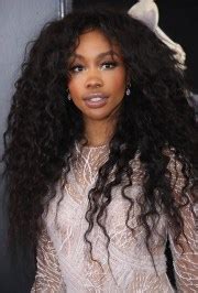 Sza Shows Off Her Natural Hair