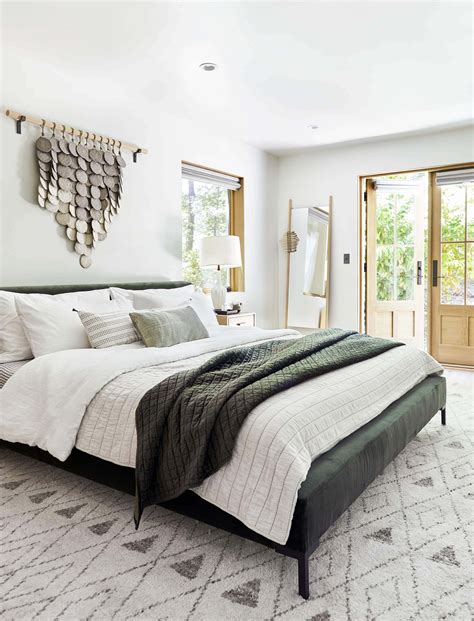 The Right Way To Make Your Bed - Our 5 Best Formulas - Emily Henderson | Luxurious bedrooms ...