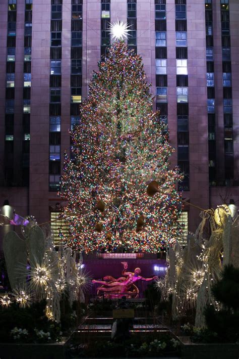 A Look Back at 90 Years of Rockefeller Christmas Trees