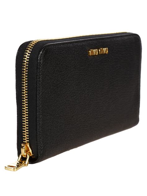 Miu miu Madras Zip Around Wallet in Black | Lyst