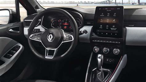 2019 Renault Clio Shows Revamped Cabin In First Official Photos
