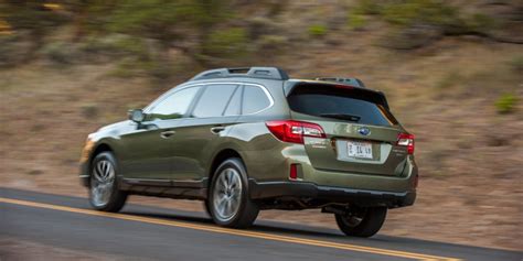 2016 Subaru Outback | Consumer Guide Auto