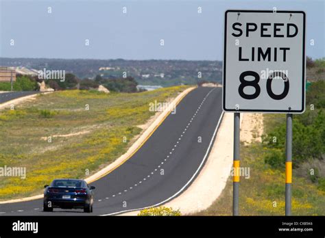 Speed Limit 80 mph road sign along Interstate 10 in west Texas, USA Stock Photo - Alamy