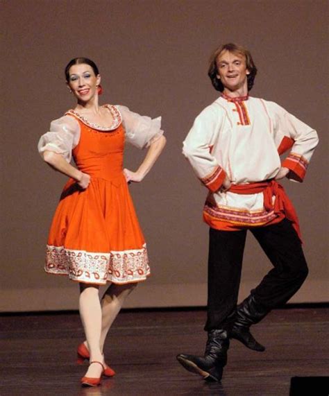 Russian Folk Dance | Russian dance, Traditional dance, Dance costumes