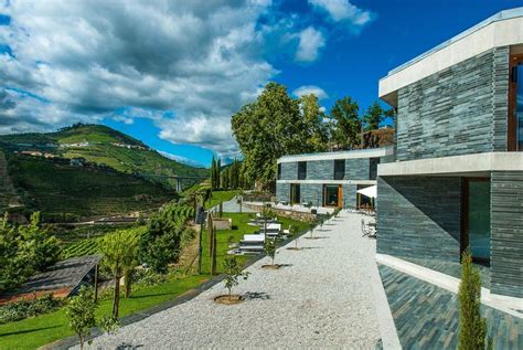 9 Marvelous Stays in Douro Valley | Valley hotel, Douro valley, Luxury ...