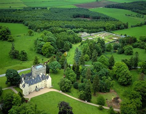 Scottish Gardens: Gardens in Scotland | Scotland castles, Scottish castles, Castle garden