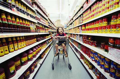 Photography Tips | Leading Lines | Having Fun at The Supermarket