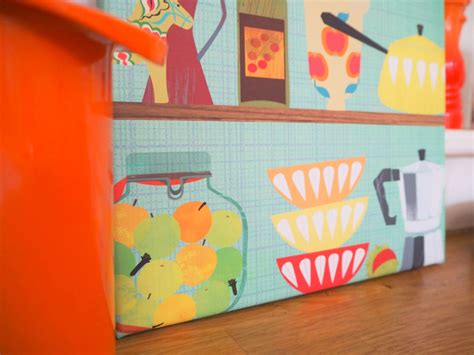 The perfect wall art for your vintage mid century kitchen