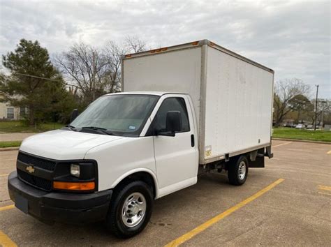 Chevrolet 3500 Box Truck 14 Ft for Sale in DW GDNS, TX - OfferUp