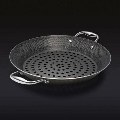 Chef Gordon Ramsay cooks with these pans in his kitchen | Homes & Gardens