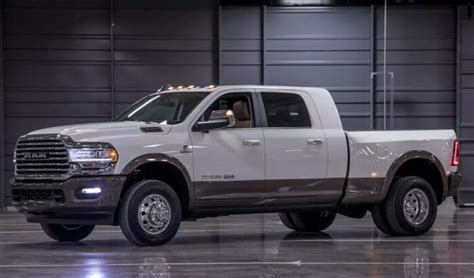 2025 Dodge Ram 2500: The Ultimate Workhorse Gets Even Better - Cruise ...