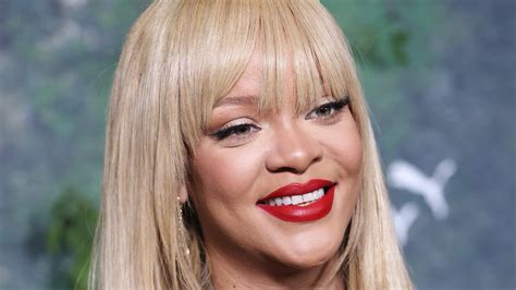 Is Rihanna's Hair Getting Blonder By the Minute, or What? — See the ...