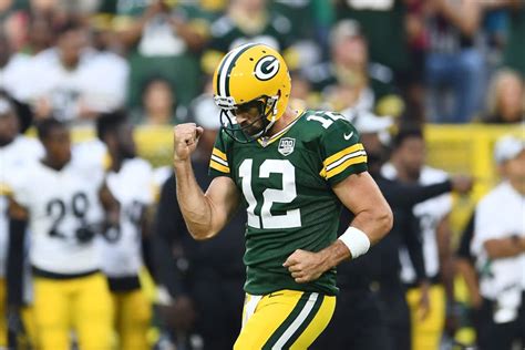 The numbers on Aaron Rodgers' new deal are staggering, and he deserves ...