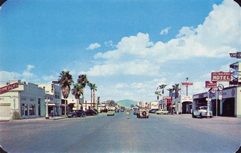 looking east blythe california 1950's | Ryan Khatam | Flickr