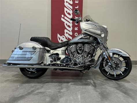 2018 Indian Motorcycle® Chieftain® Elite Black Hills Silver w/ Marble Accents for sale in St ...