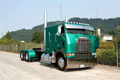 Old Skool Truckin's COE Freightliner. | Freightliner trucks, Freightliner, Big trucks