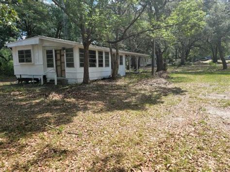 Ocklawaha, FL Real Estate - Ocklawaha Homes for Sale | realtor.com®