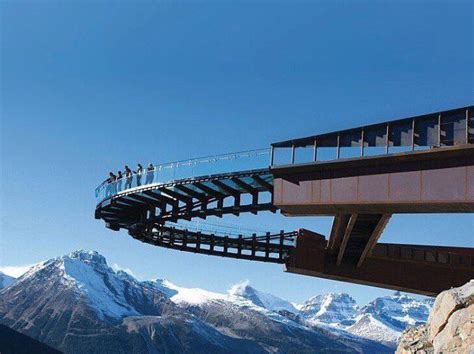 10 glass bridges and skywalks – would you dare to walk across one? - Travel Tomorrow