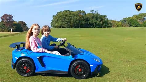 Lamborghini Aventador Tops 9MPH - Ride-on Car for Kids - LamboCARS