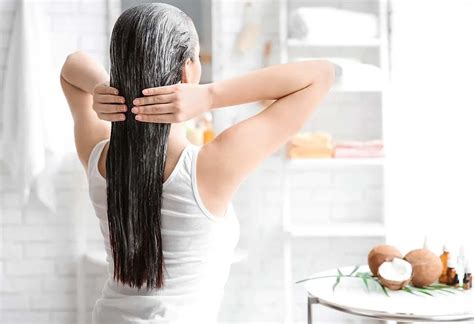 How to Do Hair Spa at Home - 8 Effective Natural Treatments