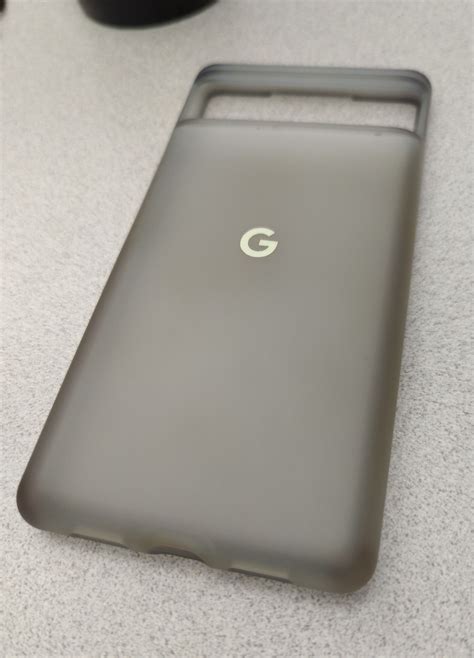 Pixel 6 owners say Google's official cases are warping, yellowing, and ...