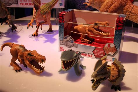 Jurassic World Toy Images from Hasbro at Toy Fair 2015 | Collider