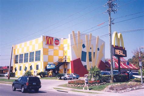 Incredible McDonald’s locations that no longer exist | lovefood.com