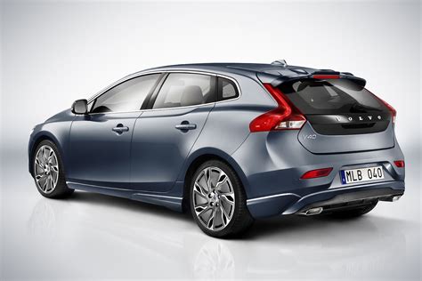 IN4RIDE: VOLVO V40 PRICED FOR SOUTH AFRICA