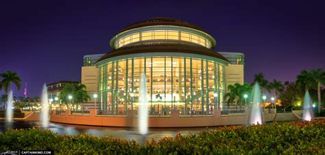 Kravis Center During a Cloudless West Palm Beach Night