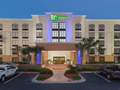 Holiday Inn Express & Suites Jacksonville SE- Med Ctr Area - Hotel Reviews & Photos