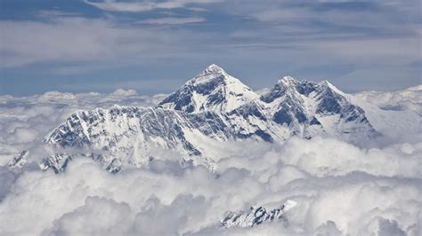 Aerial View Of Mount Everest by Hitendra SINKAR